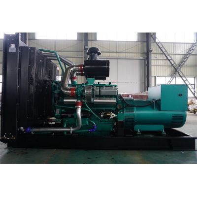 600kw凯普柴油发电机组-凯普12缸柴油机KPV610柴油发电机组,缸径/行程：135/155mm,柴油发电机组水冷发动机功率610KW,柴油发电机组配套马拉松斯坦福发电机。厂价直销欢迎选购：13773399855。