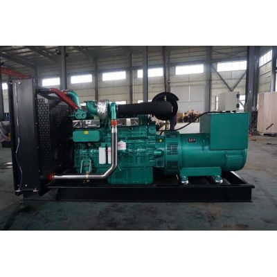 400kw玉柴柴油发电机组-玉柴6缸柴油机YC6T660L-D20柴油发电机组,缸径/行程：145/165mm,柴油发电机组水冷发动机功率485W,柴油发电机组配套马拉松斯坦福发电机。厂价直销欢迎选购：13773399855。