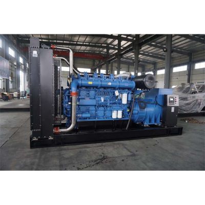 800kw玉柴柴油发电机组-玉柴6缸柴油机YC6C1220-D31柴油发电机组,缸径/行程：200/210mm,柴油发电机组水冷发动机功率897KW,柴油发电机组配套马拉松斯坦福发电机。厂价直销欢迎选购：13773399855。