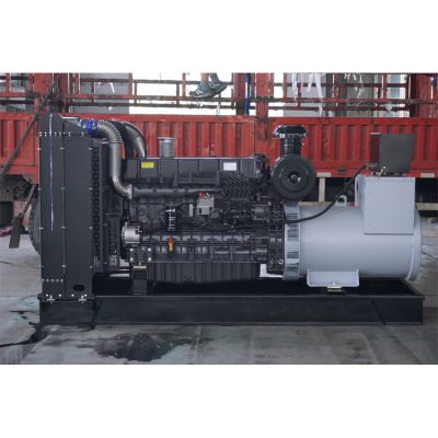 300kw上柴股份柴油发电机组-上柴股份6缸柴油机SC12E460D2柴油发电机组,缸径/行程：128/153mm,柴油发电机组水冷发动机功率338KW,柴油发电机组配套马拉松斯坦福发电机。厂价直销欢迎选购：13773399855。