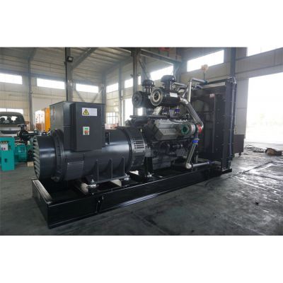 600kw康沃柴油发电机组-康沃12缸柴油机KW27G830D2柴油发电机组,缸径/行程：135/155mm,柴油发电机组水冷发动机功率610KW,柴油发电机组配套马拉松斯坦福发电机。厂价直销欢迎选购：13773399855。