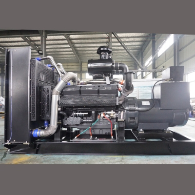600kw上柴动力柴油发电机组-上柴股份6缸柴油机6KTAA25-G34柴油发电机组,缸径/行程：170/185mm,柴油发电机组水冷发动机功率629KW,柴油发电机组配套马拉松斯坦福发电机。厂价直销欢迎选购：13773399855。